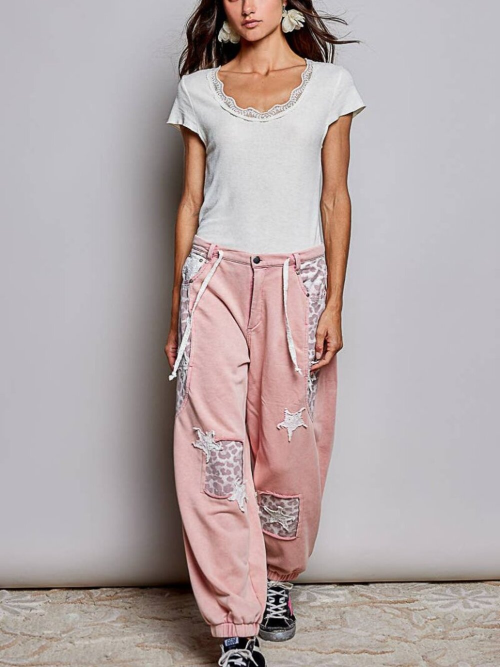NEW POL Vintage Washed French Terry Star Patch High Rise Jogger Pant